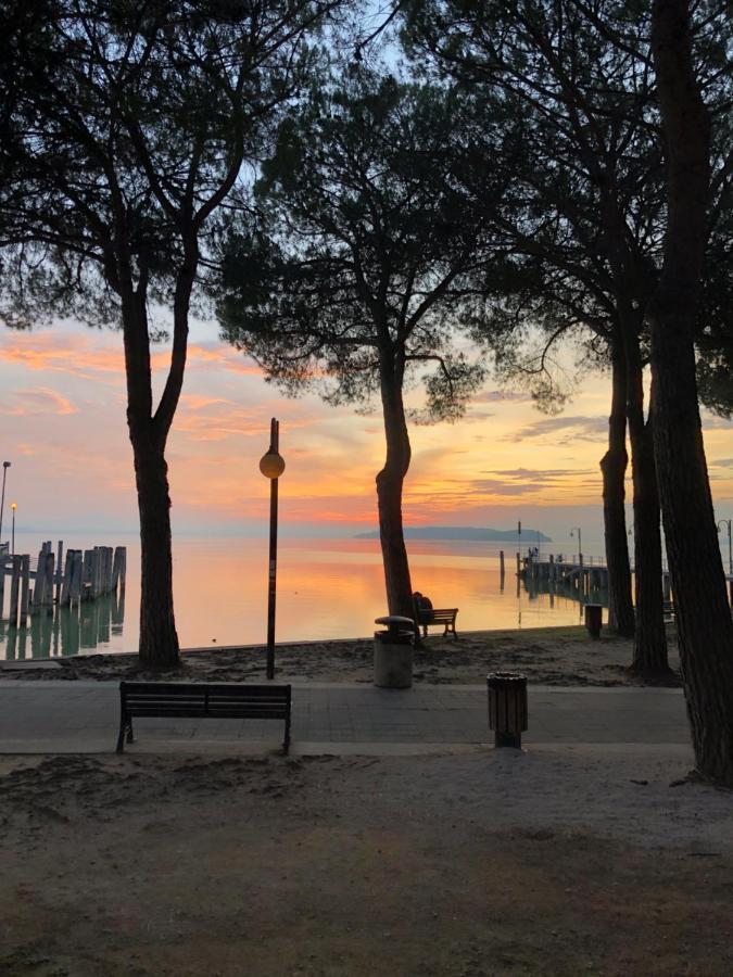 Uno Sguardo Sul Lago Appartam Passignano sul Trasimeno Dış mekan fotoğraf